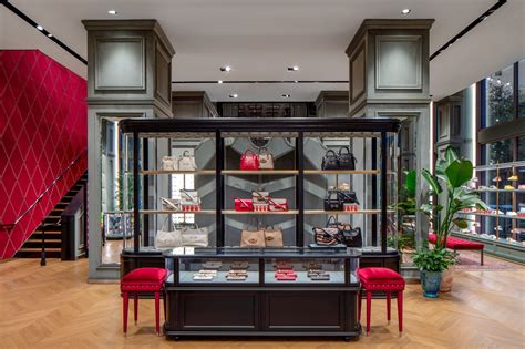 gucci san francisco flagship.